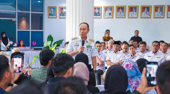 tutuptahun Pemprov Sultra Gelar Dialog Akhir Tahun, Paparkan Capaian Kinerja dan Komitmen Transparansi