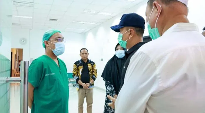 Gubernur Sultra Dorong Pembangunan Gedung Baru RSUD Bahteramas untuk Tingkatkan Layanan Kesehatan Gubernur Sultra Dorong Pembangunan Gedung Baru RSUD Bahteramas untuk Tingkatkan Layanan Kesehatan