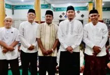 Safari Ramadan di Kampung Salo, Wawali Kendari Tekankan Kebersihan dan Perangi Narkoba Safari Ramadan di Kampung Salo, Wawali Kendari Tekankan Kebersihan dan Perangi Narkoba