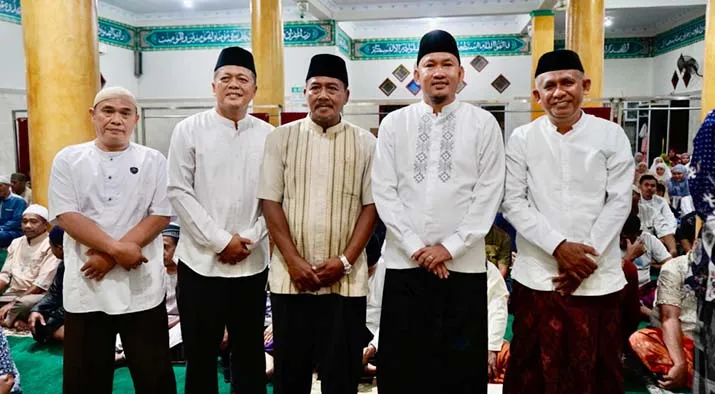 safariramadan Safari Ramadan di Kampung Salo, Wawali Kendari Tekankan Kebersihan dan Perangi Narkoba