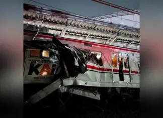 Kecelakaan Kereta di Bekasi Timur, Update Terbaru: 15 Orang Dilaporkan Meninggal Kecelakaan Kereta di Bekasi Timur, Update Terbaru: 15 Orang Dilaporkan Meninggal