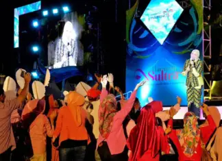 Wali Kota Kendari Meriahkan “Harmoni Sultra 2026” Lewat Penampilan Karaoke, Warga Antusias Wali Kota Kendari Meriahkan “Harmoni Sultra 2026” Lewat Penampilan Karaoke, Warga Antusias