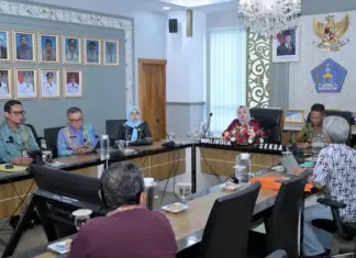 Pemkot Kendari Matangkan Revisi RTRW, Siapkan Arah Pembangunan Kota 20 Tahun ke Depan Pemkot Kendari Matangkan Revisi RTRW, Siapkan Arah Pembangunan Kota 20 Tahun ke Depan