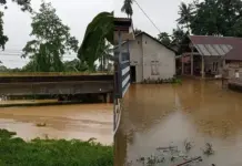 Kali Wanggu Meluap, Ratusan Warga Lepo-Lepo Kendari Terdampak Banjir Kali Wanggu Meluap, Ratusan Warga Lepo-Lepo Kendari Terdampak Banjir