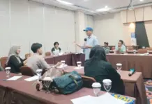 Warga Lingkar Tambang di Sultra Ikuti Pelatihan Jurnalisme Warga Bersama AJI dan WALHI Warga Lingkar Tambang di Sultra Ikuti Pelatihan Jurnalisme Warga Bersama AJI dan WALHI