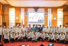 Gubernur Sultra Lepas 37 Petugas Haji, Siap Layani Jemaah di Tanah Suci Gubernur Sultra Lepas 37 Petugas Haji, Siap Layani Jemaah di Tanah Suci