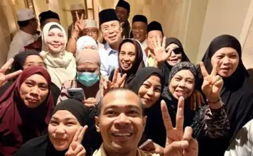 Gubernur Sultra Kunjungi Jamaah Haji di Madinah, Pastikan Kondisi dan Pelayanan Berjalan Baik Gubernur Sultra Kunjungi Jamaah Haji di Madinah, Pastikan Kondisi dan Pelayanan Berjalan Baik