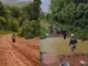 Jalan Rusak Tak Halangi Semangat Guru di Pelosok Konawe Utara Jalan Rusak Tak Halangi Semangat Guru di Pelosok Konawe Utara