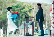 Hugua Pimpin Upacara Hari Lahir Pancasila 2026, Tegaskan Pentingnya Persatuan dan Perdamaian Hugua Pimpin Upacara Hari Lahir Pancasila 2026, Tegaskan Pentingnya Persatuan dan Perdamaian