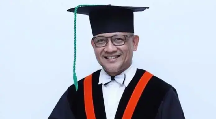 Kemendiktisaintek Tunjuk Dirjen Dikti sebagai PlT Rektor UHO, Pilrek Tetap Berjalan Kemendiktisaintek Tunjuk Dirjen Dikti sebagai PlT Rektor UHO, Pilrek Tetap Berjalan