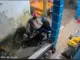 Aksi Curanmor Terekam CCTV di Kendari, Yamaha Mio M3 Milik Seorang Wanita Raib Aksi Curanmor Terekam CCTV di Kendari, Yamaha Mio M3 Milik Seorang Wanita Raib