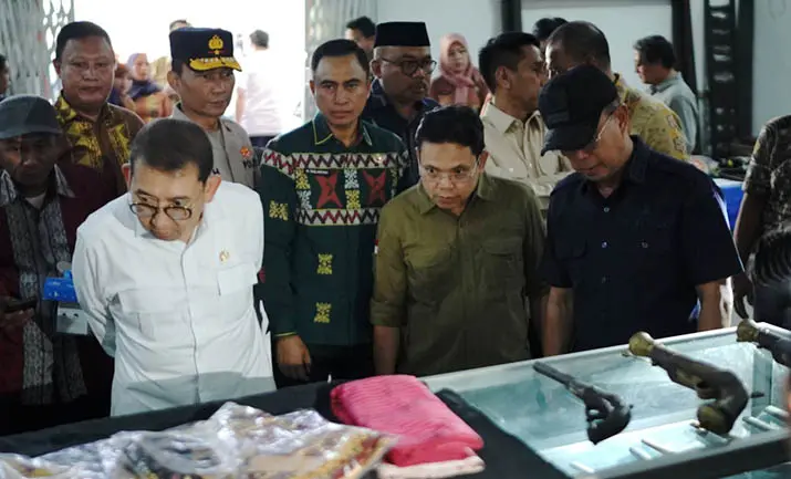 fadlizona Fadli Zon: Sultra Kini Diakui Miliki Lukisan Purba Tertua di Dunia