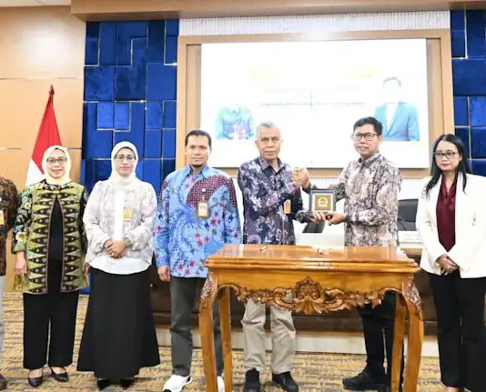 Badan Keahlian DPR RI dan UHO Jalin Kemitraan Strategis, Perkuat Penyusunan Legislasi Berbasis Riset Badan Keahlian DPR RI dan UHO Jalin Kemitraan Strategis, Perkuat Penyusunan Legislasi Berbasis Riset