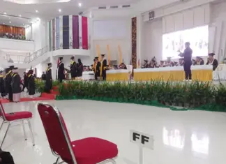 Prof. Khairul Munadi: Dunia Kerja Berubah Cepat, Lulusan Harus Adaptif dan Berkarakter Prof. Khairul Munadi: Dunia Kerja Berubah Cepat, Lulusan Harus Adaptif dan Berkarakter
