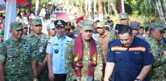 TNI, ANTAM dan Pemkab Konut Bersinergi Bangun Jembatan Perintis Garuda TNI, ANTAM dan Pemkab Konut Bersinergi Bangun Jembatan Perintis Garuda