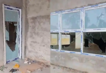Viral! Gedung CBD Konawe Utara Dirusak, Pintu dan Jendela Kaca Pecah Viral! Gedung CBD Konawe Utara Dirusak, Pintu dan Jendela Kaca Pecah