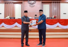 Ekonomi Sultra Tumbuh 6,23 Persen, Gubernur Sampaikan Rancangan Perubahan Anggaran 2026 Ekonomi Sultra Tumbuh 6,23 Persen, Gubernur Sampaikan Rancangan Perubahan Anggaran 2026