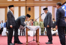 Wagub Sultra Kukuhkan Eko Hery Winarno sebagai Kepala Perwakilan BPKP Wagub Sultra Kukuhkan Eko Hery Winarno sebagai Kepala Perwakilan BPKP