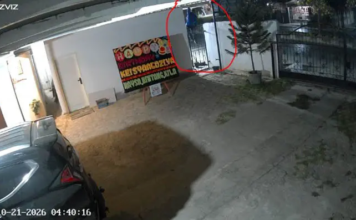 Toko DC Modis Fashion Kendari Dibobol Saat Subuh, Pintu Dirusak Toko DC Modis Fashion Kendari Dibobol Saat Subuh, Pintu Dirusak