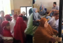 Diduga Keracunan Makanan MBG, Puluhan Siswa di Konawe Selatan Dilarikan ke Puskesmas Diduga Keracunan Makanan MBG, Puluhan Siswa di Konawe Selatan Dilarikan ke Puskesmas