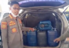 Satpol PP Kendari Temukan Jerigen BBM dalam Mobil di SPBU Depan Rabam Satpol PP Kendari Temukan Jerigen BBM dalam Mobil di SPBU Depan Rabam