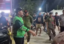 Wawali Kendari Tegur Wanita Diduga Antre BBM Subsidi Berulang di SPBU Saranani Wawali Kendari Tegur Wanita Diduga Antre BBM Subsidi Berulang di SPBU Saranani